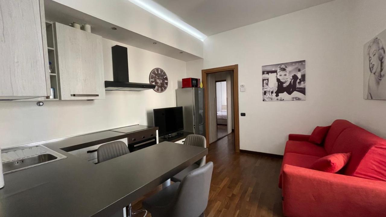 Apartamento La Corte Barnaba Busto Arsizio Exterior foto